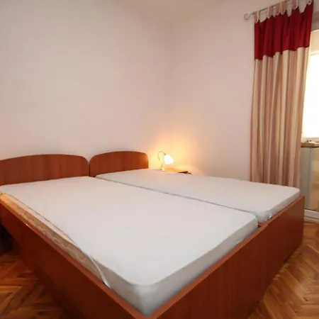 6693d Apartment *